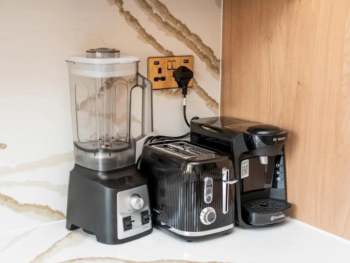 Pass The Keys Spacious Cosy Home Close To London Abbey Wood 0*,  United Kingdom